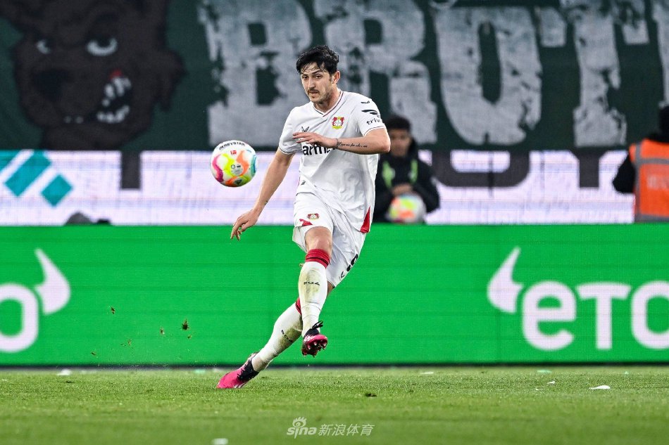 不仅帮助他 不仅帮助他