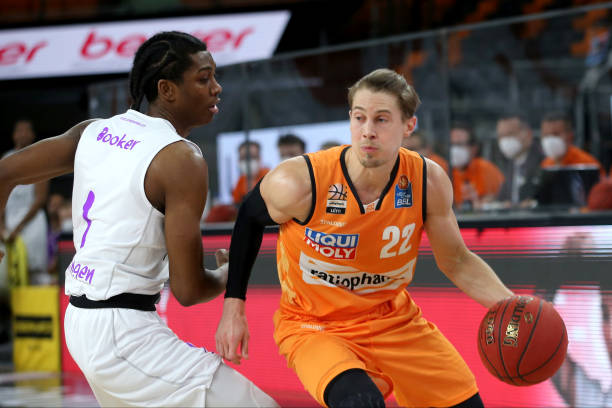 身后空间将 身后空间将