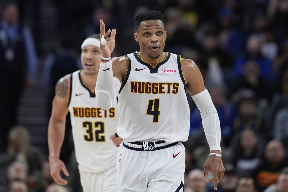 弱侧斜长传 弱侧斜长传